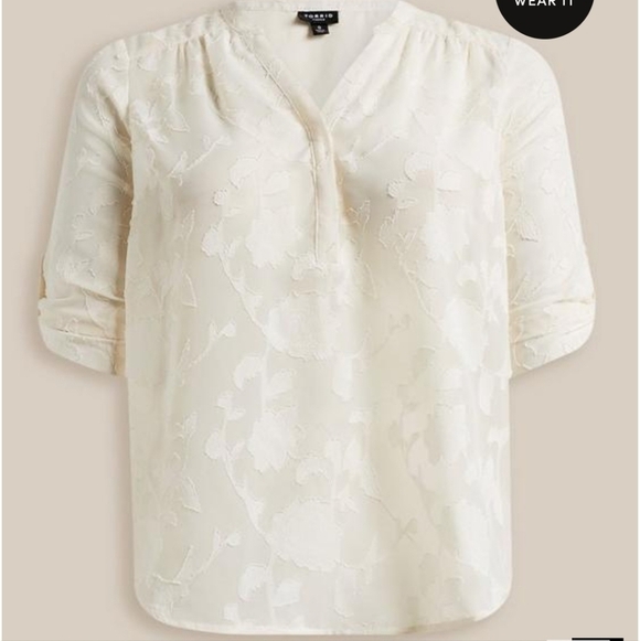 Torrid Prestine (ivory) Harper clip chiffon pullover blouse size 2 (18/20) - Picture 8 of 8